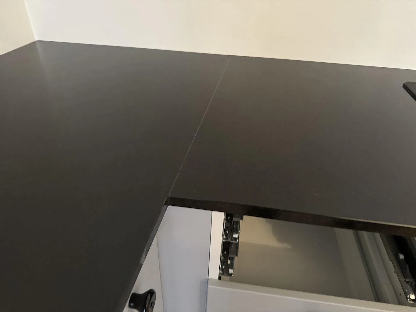 Køkkenbordplade i Nero Assoluto, Malmö – billede 4