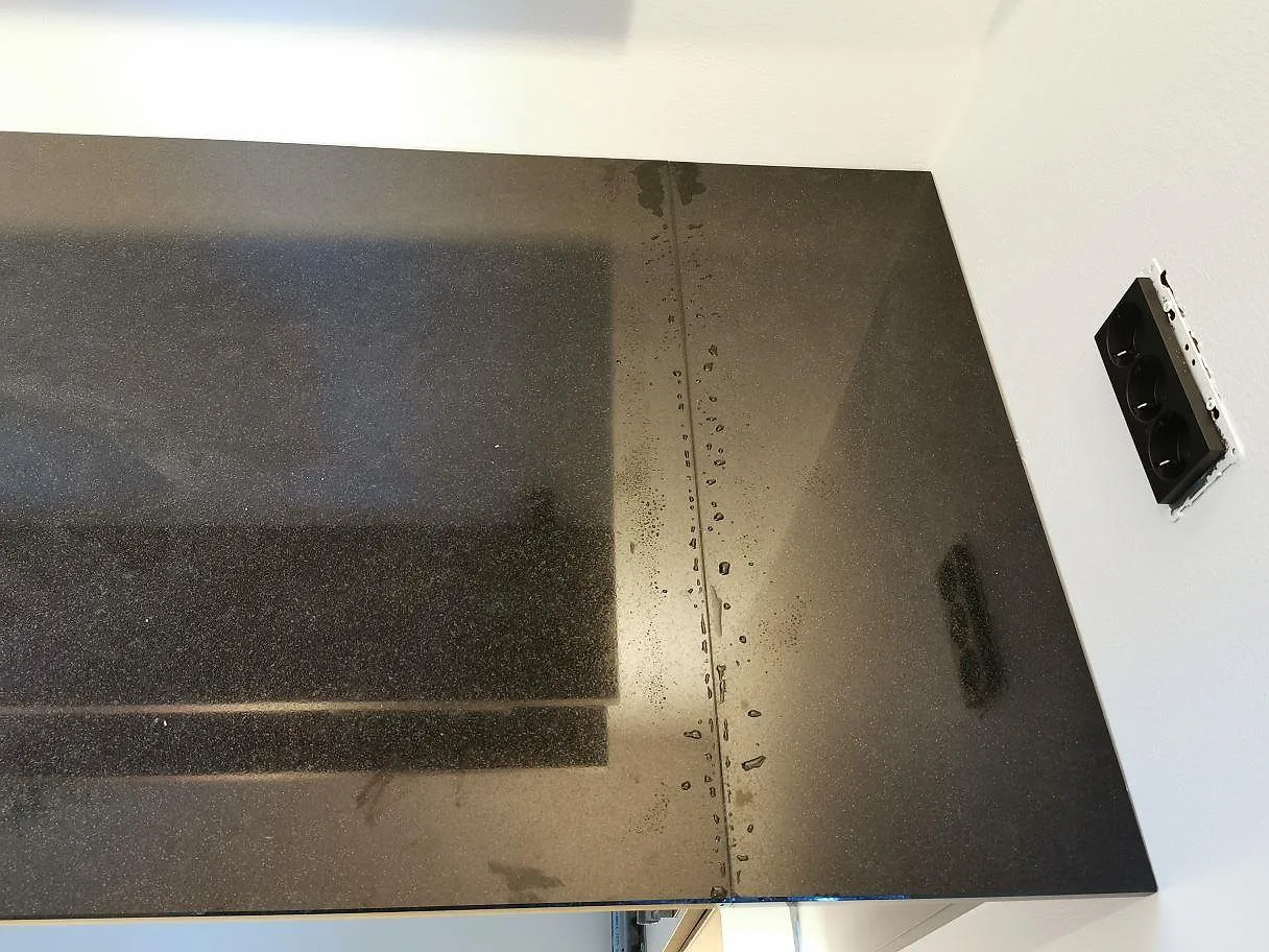 Køkkenbordplade i Nero Assoluto, Skurup – billede 4