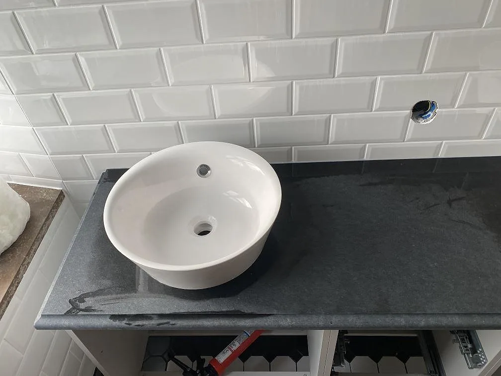 Bordplade i Nero Assoluto, Trelleborg – billede 3