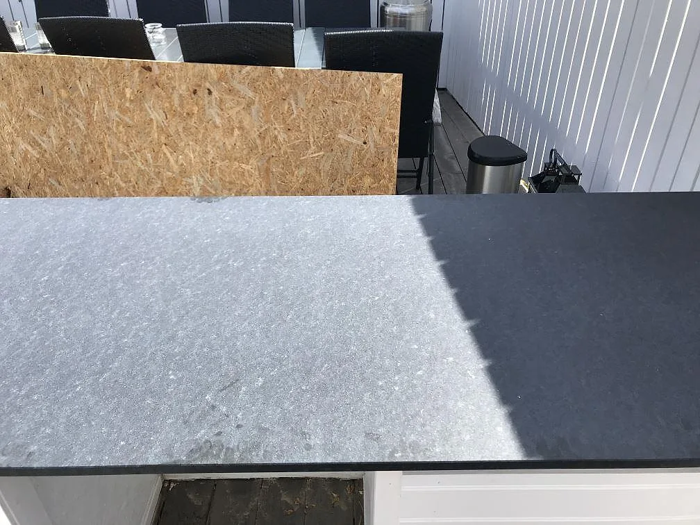 Køkkenbordplade i Nero Assoluto, Vellinge – billede 7