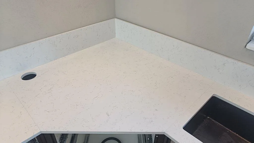 Køkkenbordplade i Noble Areti Bianco, Torslanda – billede 5