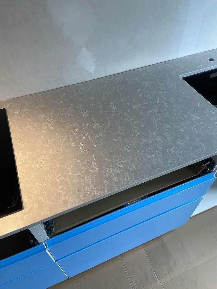 Køkkenbordplade i Technistone Noble Olympos Mist, Svedala – billede 6