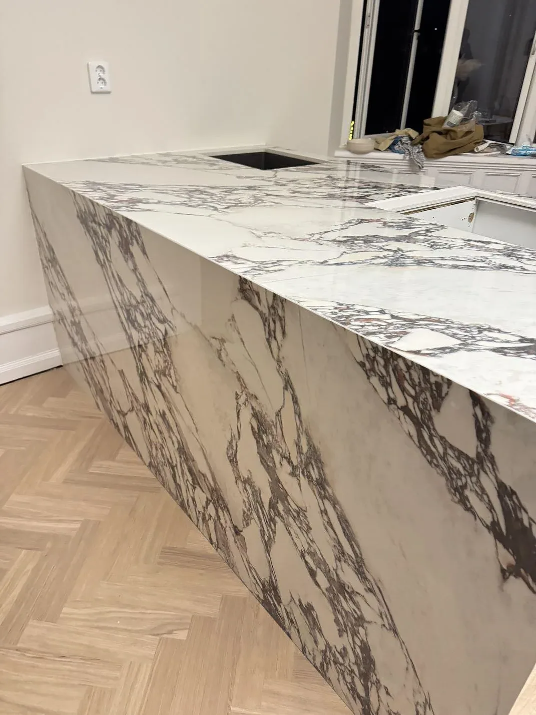 Køkkenbordplade i Nuovo Corso Arabescato Viola, Helsingborg – billede 5
