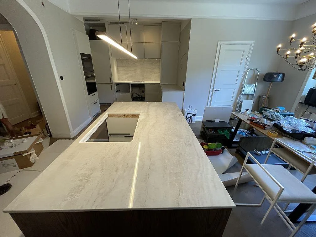 Køkkenbordplade i Nuovo Corso Taj Mahal, Stockholm – billede 2