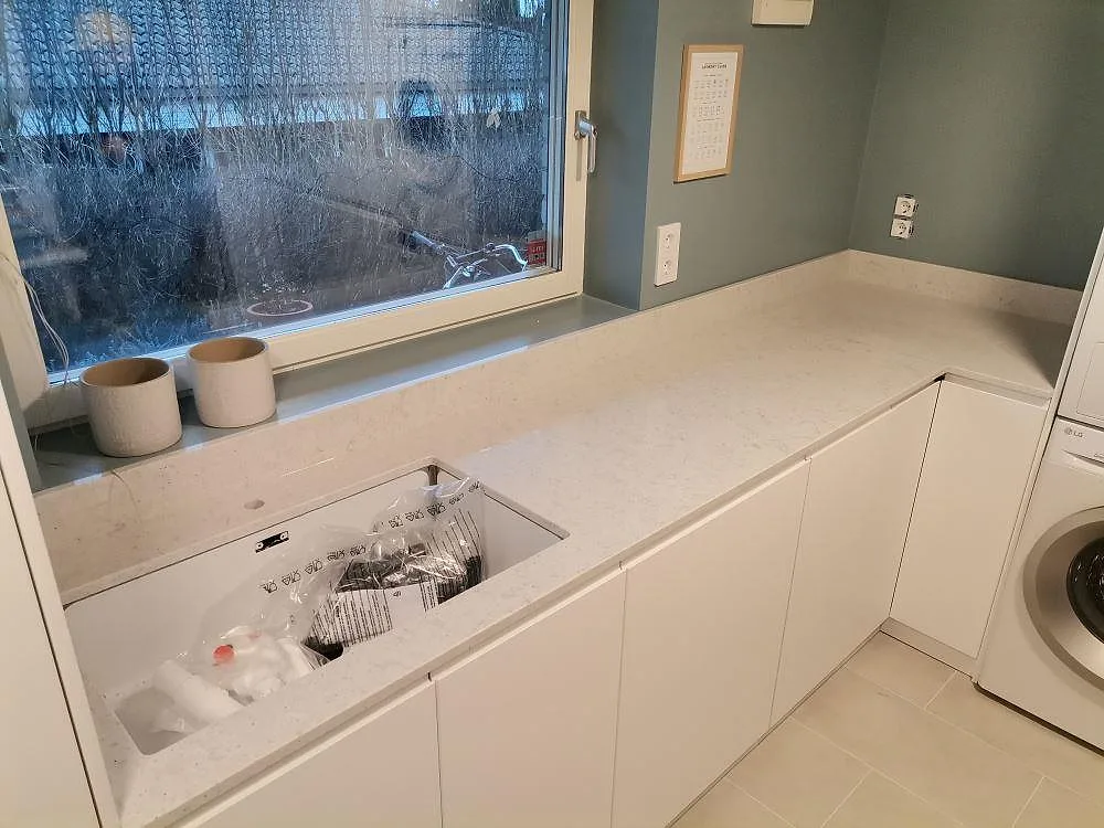 Køkkenbordplade i Quarella Bianco Savoia, Hässelby – billede 4