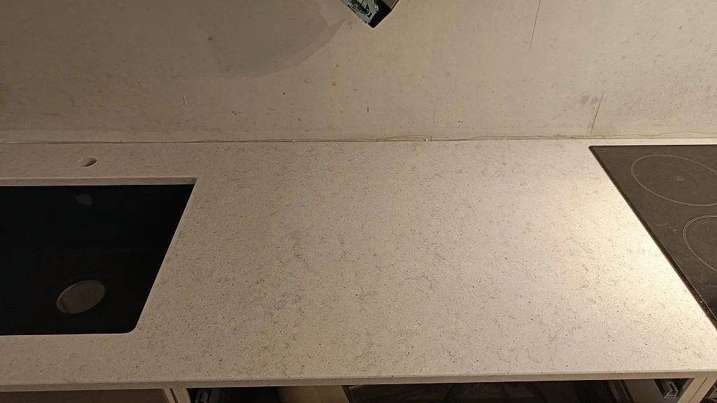 Køkkenbordplade i Quarella Bianco Savoia, Kungsbacka – billede 6
