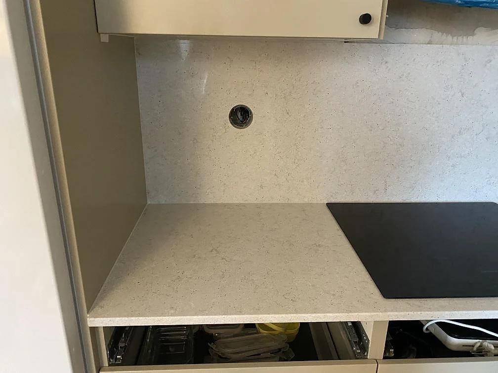 Køkkenbordplade i Quarella Bianco Savoia, Malmö – billede 5