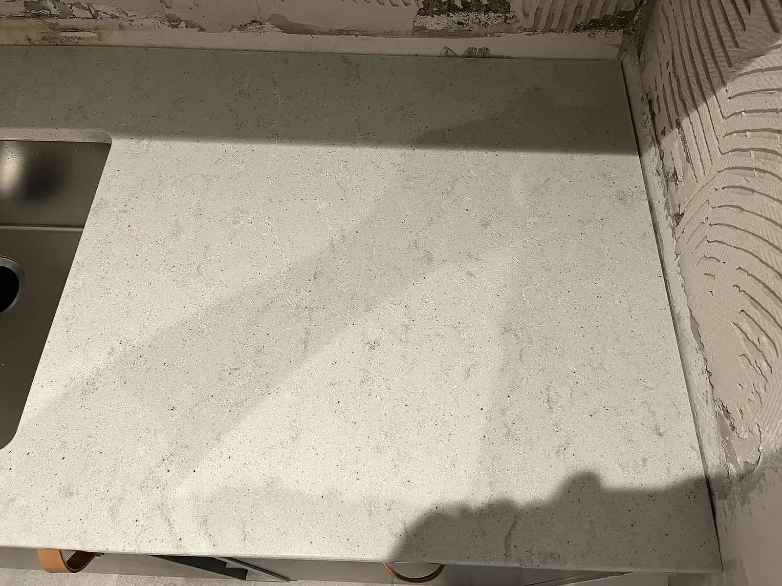 Køkkenbordplade i Quarella Bianco Savoia, Malmö – billede 7