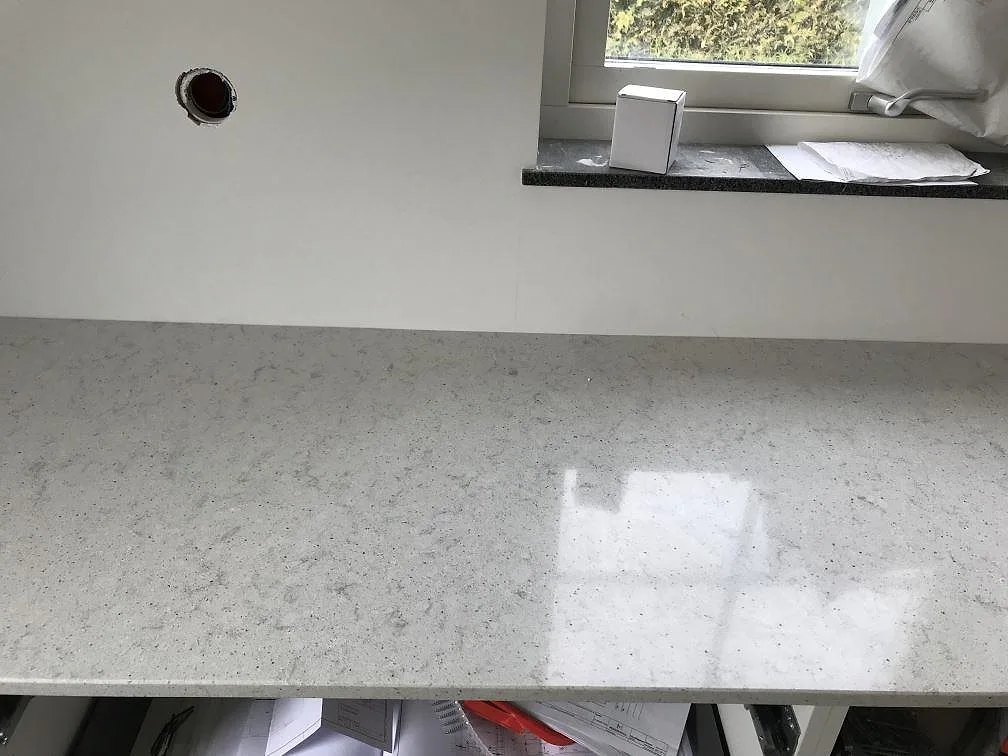 Køkkenbordplade i Quarella Bianco Savoia, Östra Grevie – billede 7