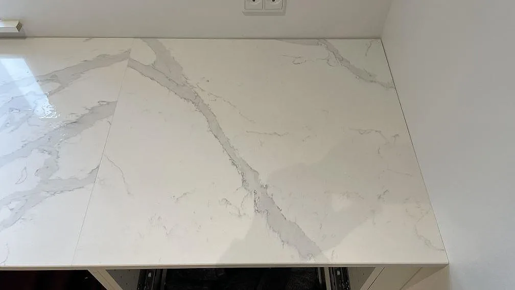 Køkkenbordplade i Quarella Bianco Venere, Rødovre – billede 6