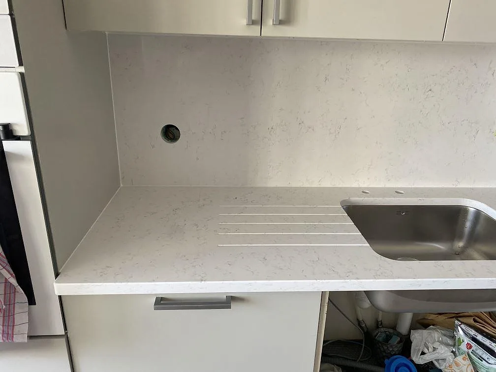 Køkkenbordplade i Quarella Navona, Malmö – billede 4