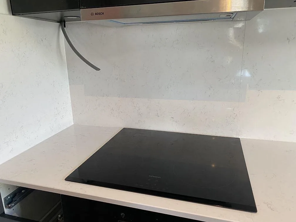 Køkkenbordplade i Quarella Navona, Malmö – billede 3