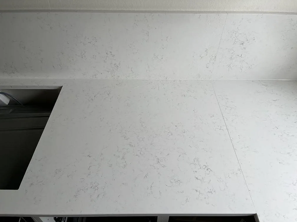 Køkkenbordplade i Quarella Navona, Skurup – billede 5