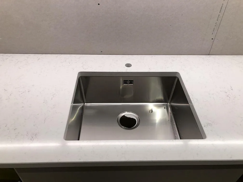 Køkkenbordplade i Quarella Navona, Ystad – billede 5