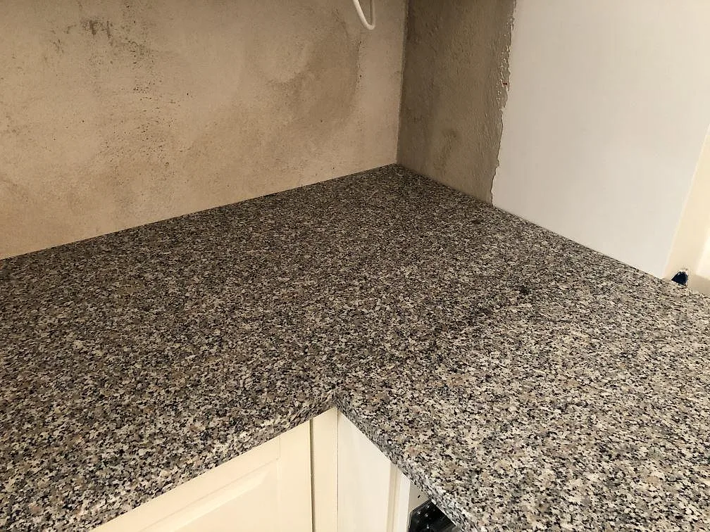 Køkkenbordplade i Rosa Beta, Ängelholm – billede 3