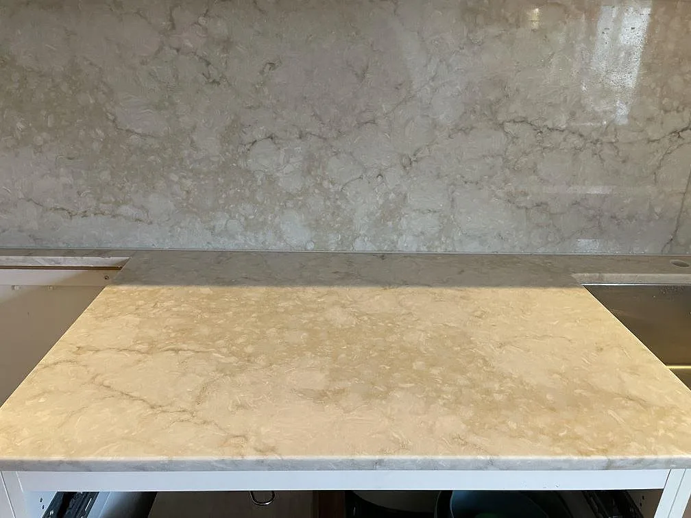 Køkkenbordplade i Royal Beige, Uppsala – billede 3