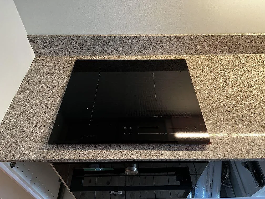 Køkkenbordplade i Silestone Alpina White, Göteborg – billede 6