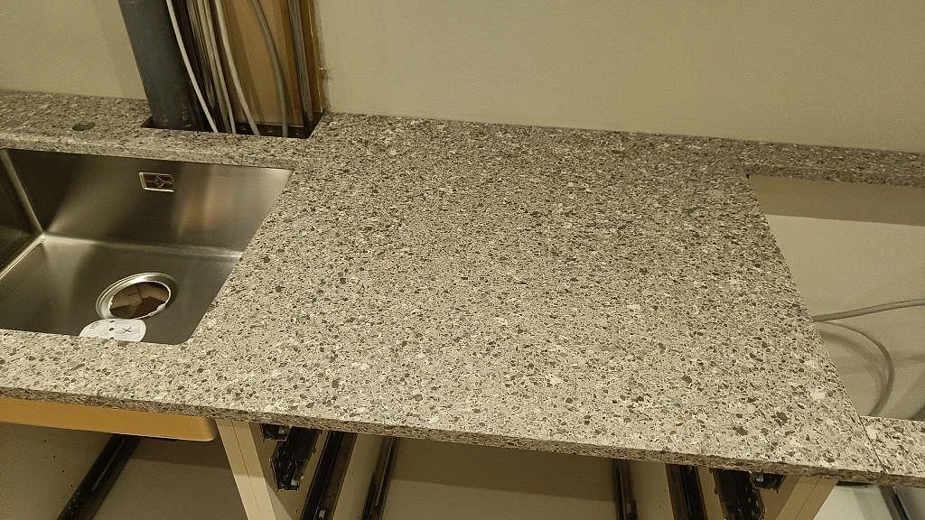 Køkkenbordplade i Silestone Alpina White, København S – billede 4