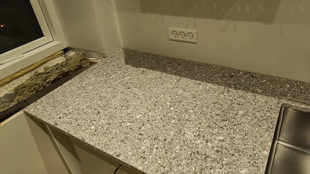 Køkkenbordplade i Silestone Alpina White, København S – billede 2
