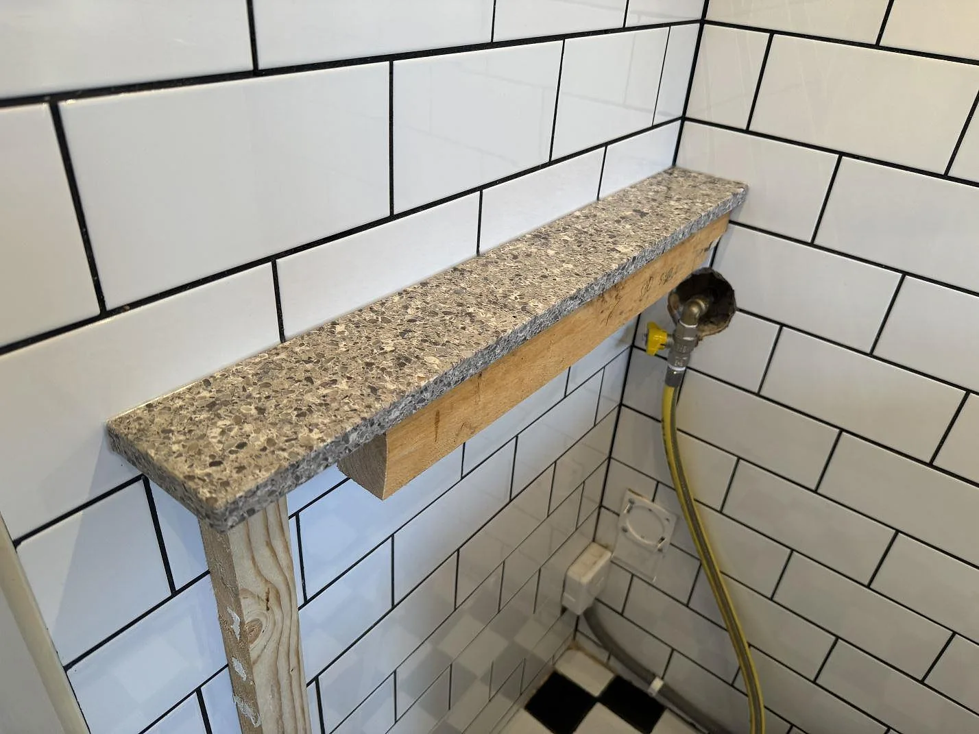 Køkkenbordplade i Silestone Alpina White, Malmö – billede 8