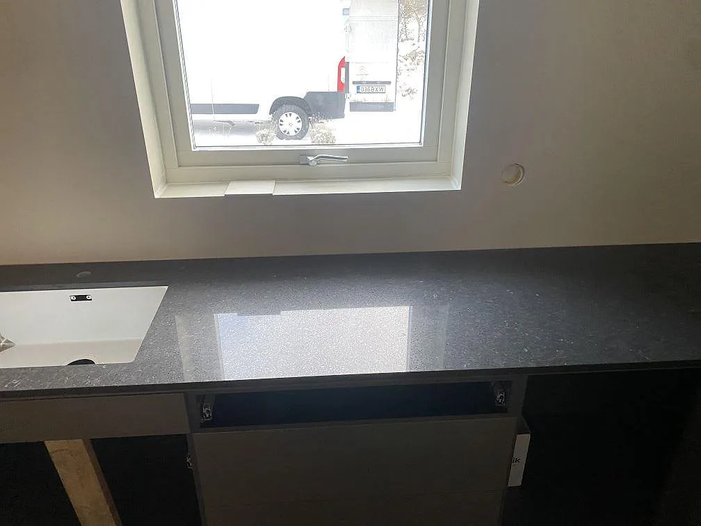Køkkenbordplade i Silestone Arden Blue, Nättraby – billede 6