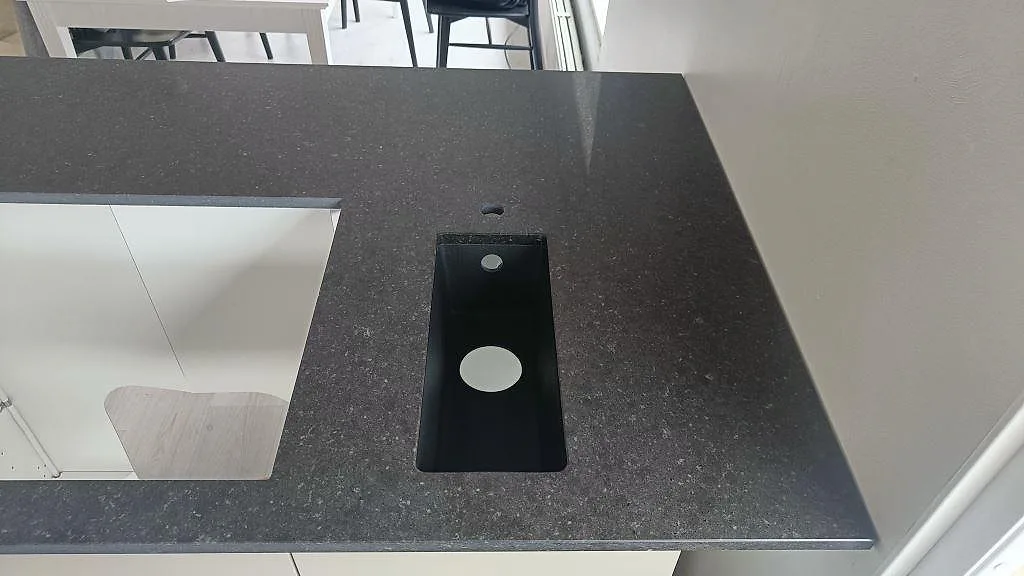Køkkenbordplade i Silestone Arden Blue, Torslanda – billede 7