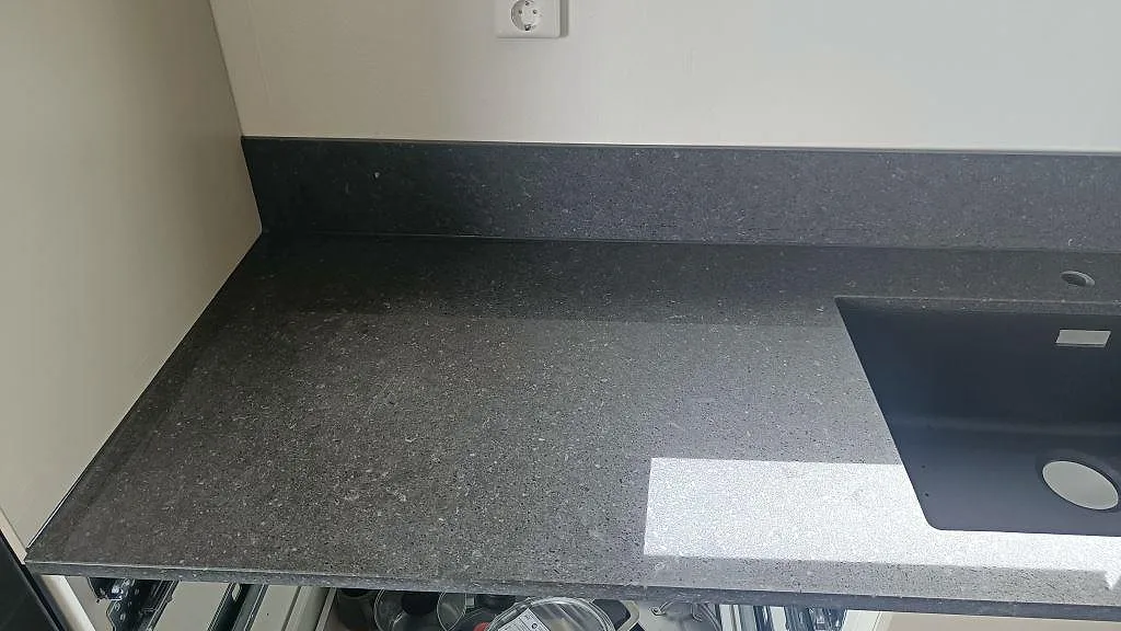 Køkkenbordplade i Silestone Arden Blue, Torslanda – billede 6