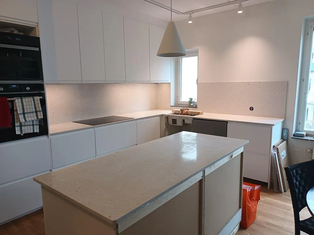 Køkkenbordplade i Silestone Bianco River, Lidingö – billede 2