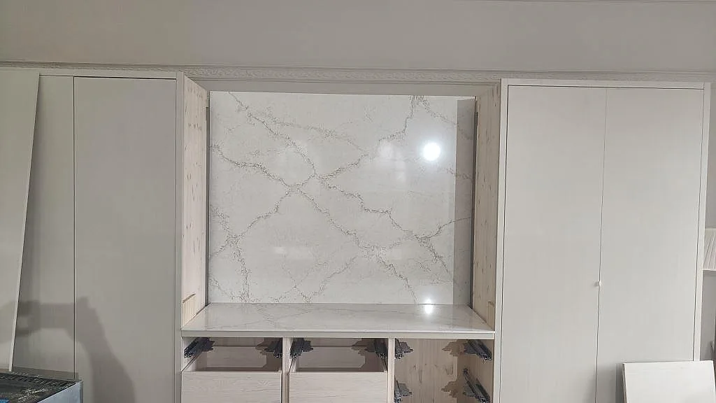 Køkkenbordplade i Silestone Blanc Elysee, Allerum – billede 7