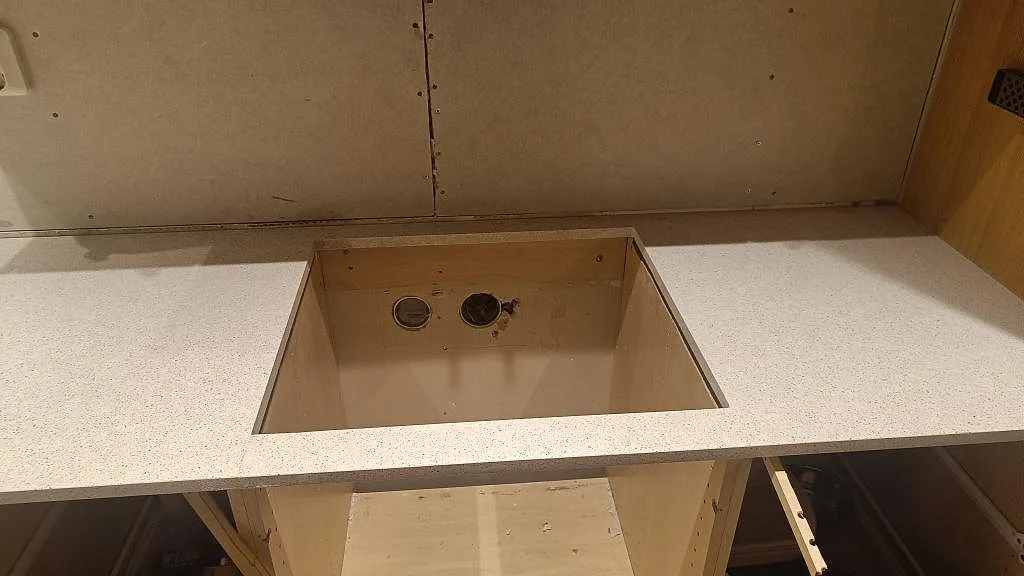 Køkkenbordplade i Silestone Blanco City, Malmö – billede 7
