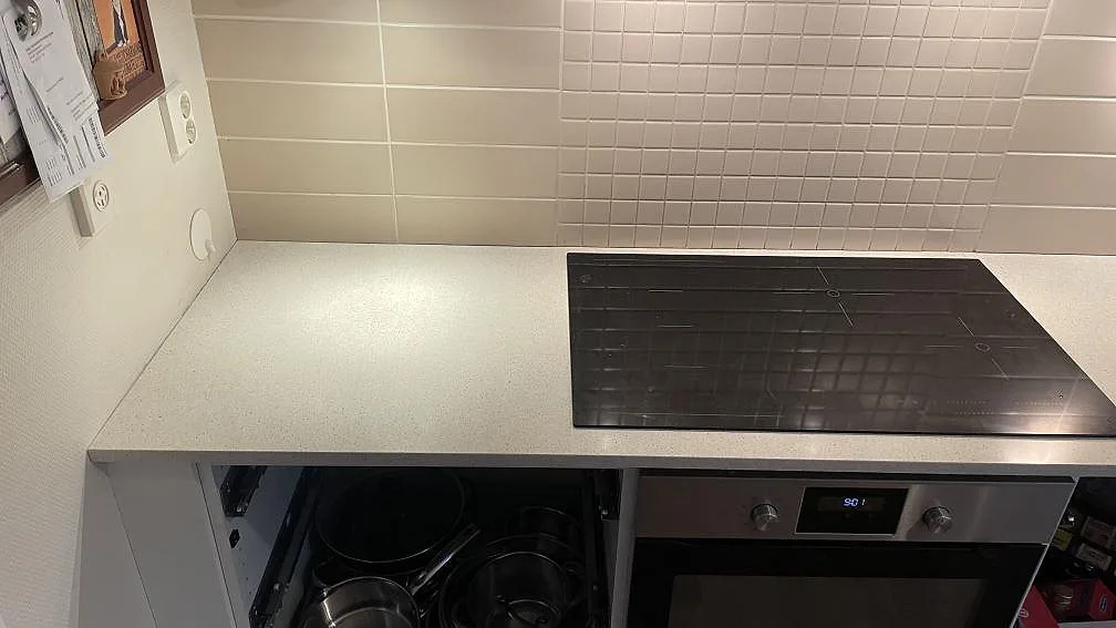 Køkkenbordplade i Silestone Blanco City, Tygelsjö – billede 3