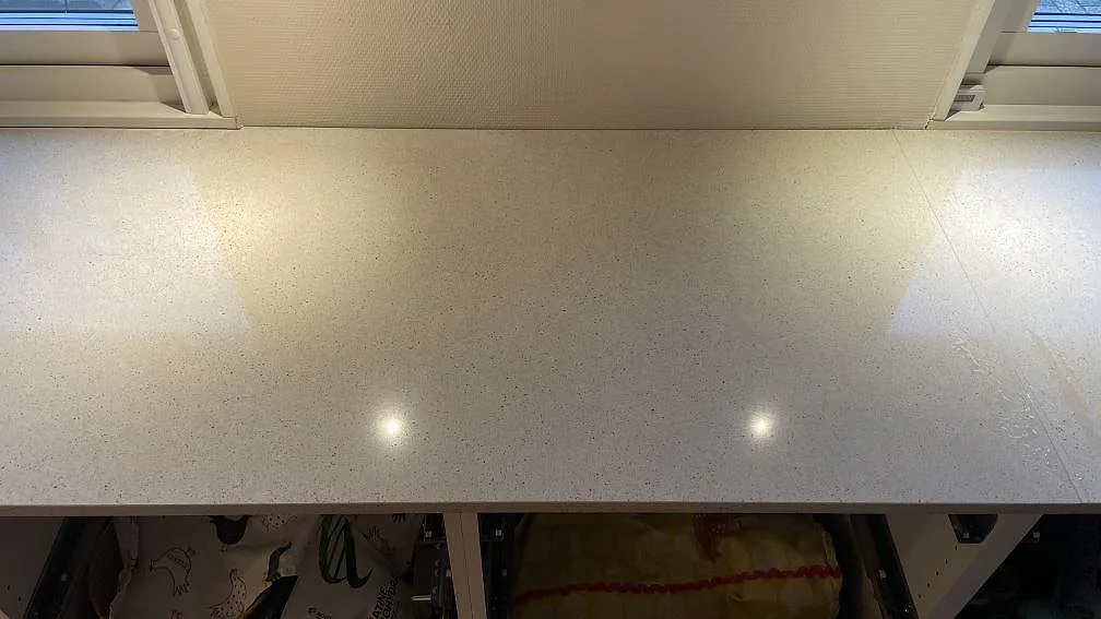 Køkkenbordplade i Silestone Blanco City, Tygelsjö – billede 7