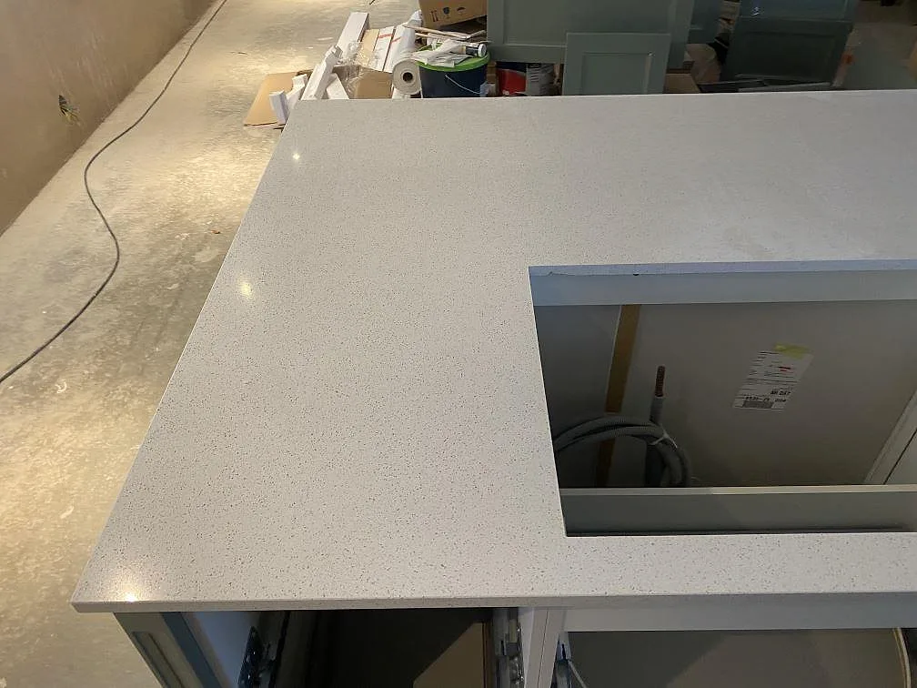 Køkkenbordplade i Silestone Blanco Maple 14, Klagshamn – billede 4
