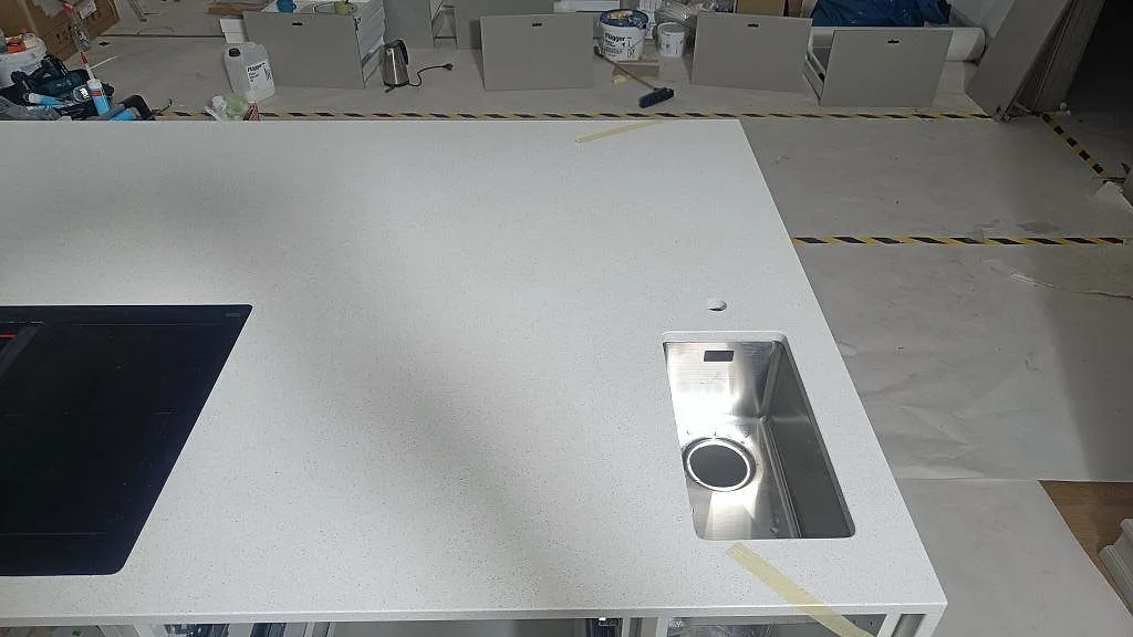 Køkkenbordplade i Silestone Blanco Maple 14, Lund – billede 3