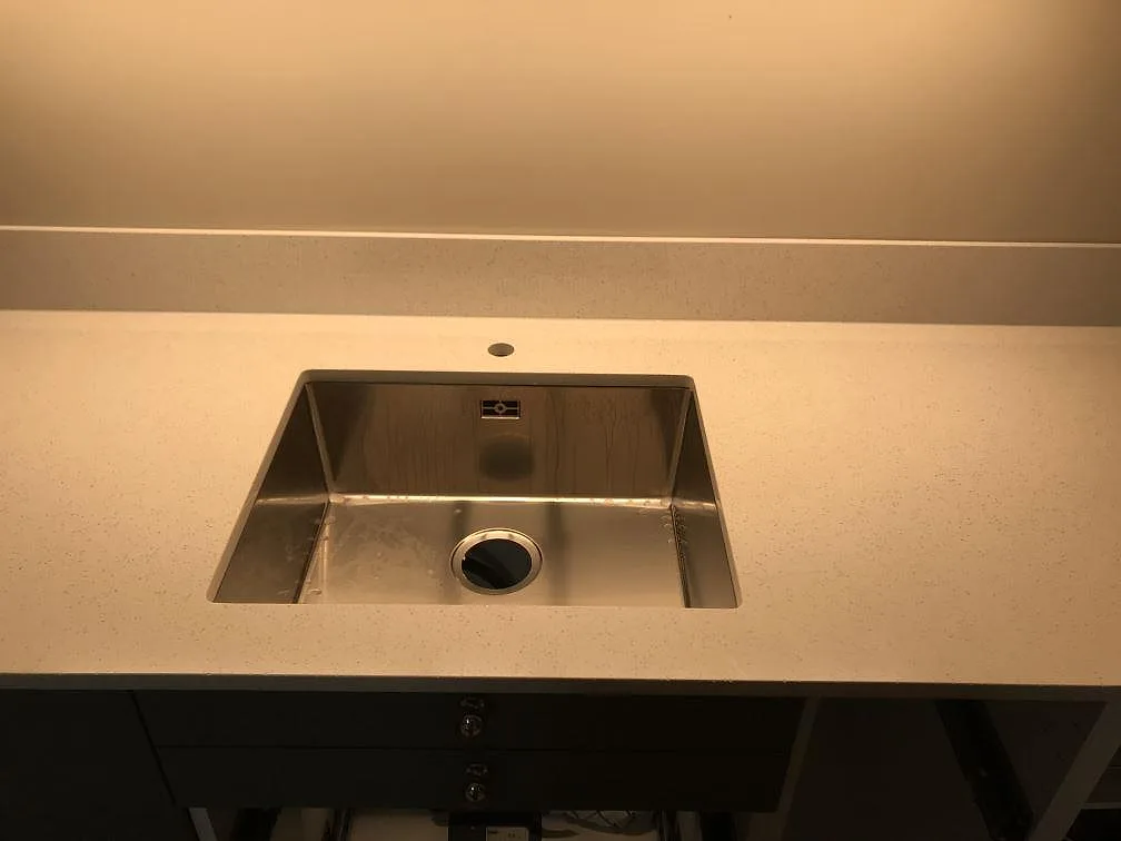 Køkkenbordplade i Silestone Blanco Maple 14, Malmö – billede 4