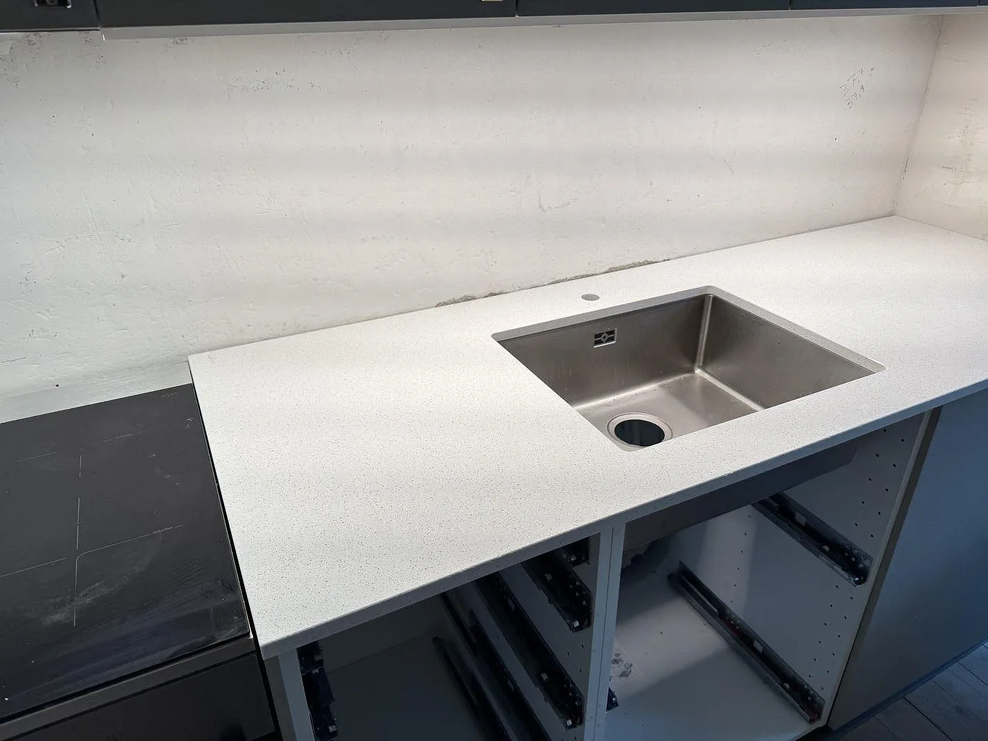 Køkkenbordplade i Silestone Blanco Maple 14, Malmö – billede 2