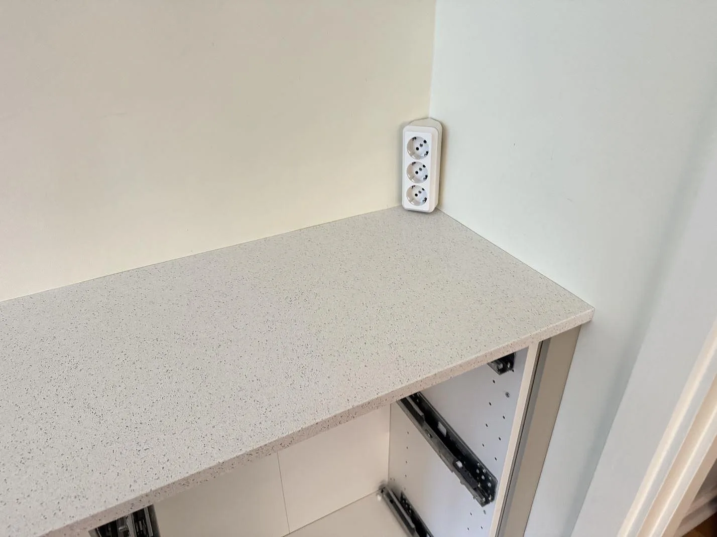 Køkkenbordplade i Silestone Blanco Maple 14, Malmö – billede 6