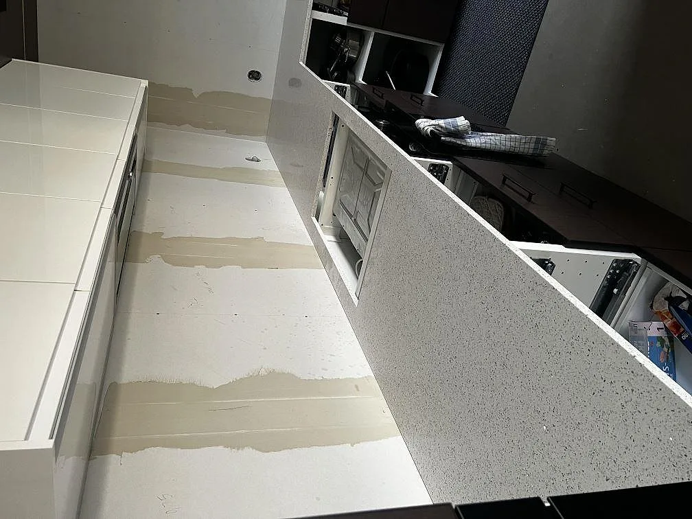 Køkkenbordplade i Silestone Blanco Stellar, Tvååker – billede 6