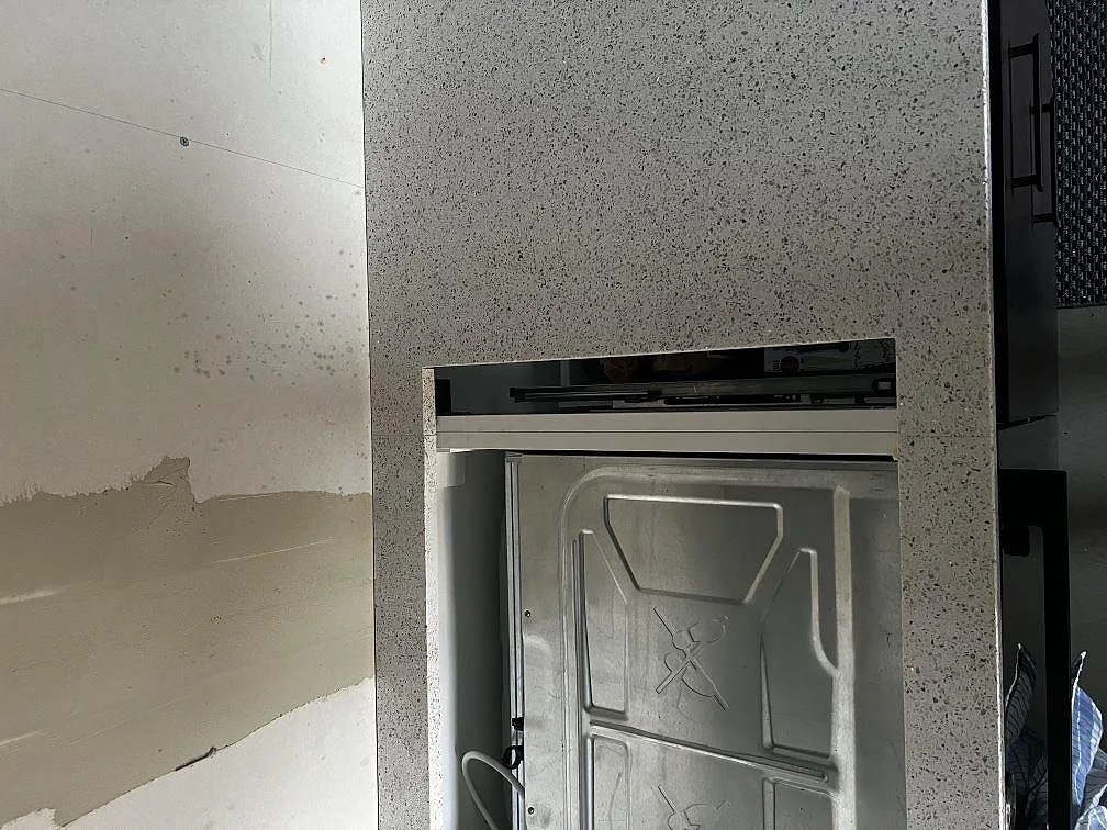 Køkkenbordplade i Silestone Blanco Stellar, Tvååker – billede 4