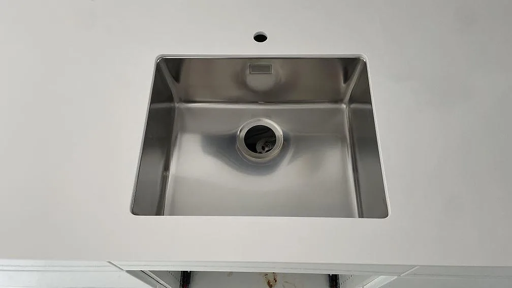 Køkkenbordplade i Silestone Blanco Zeus, Bunkeflostrand – billede 2