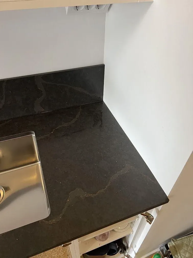 Køkkenbordplade i Silestone Bohemian Flame, Limhamn – billede 3
