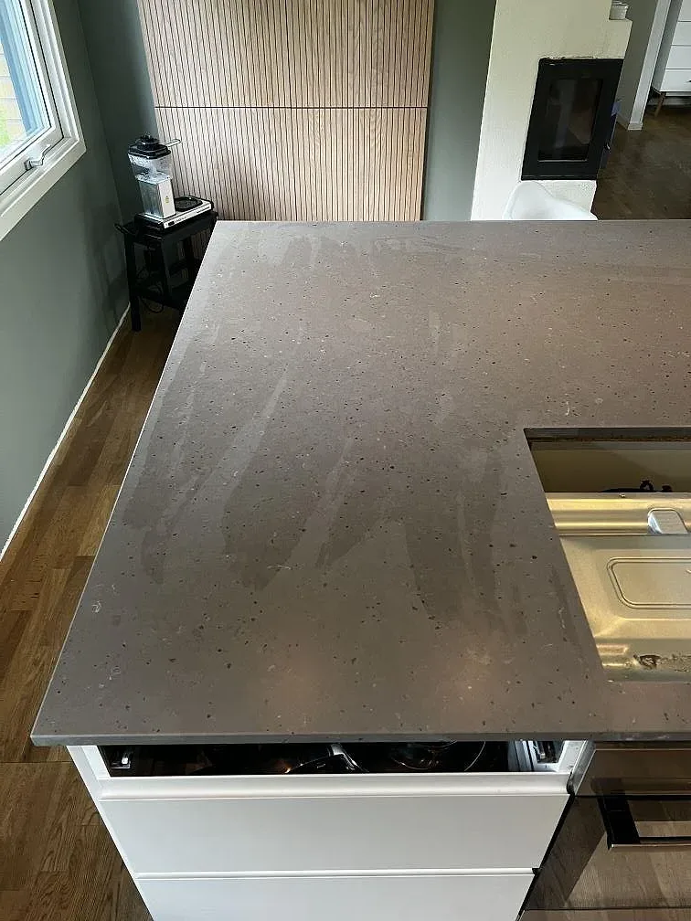 Køkkenbordplade i Silestone Brass Relish, Ängelholm – billede 5