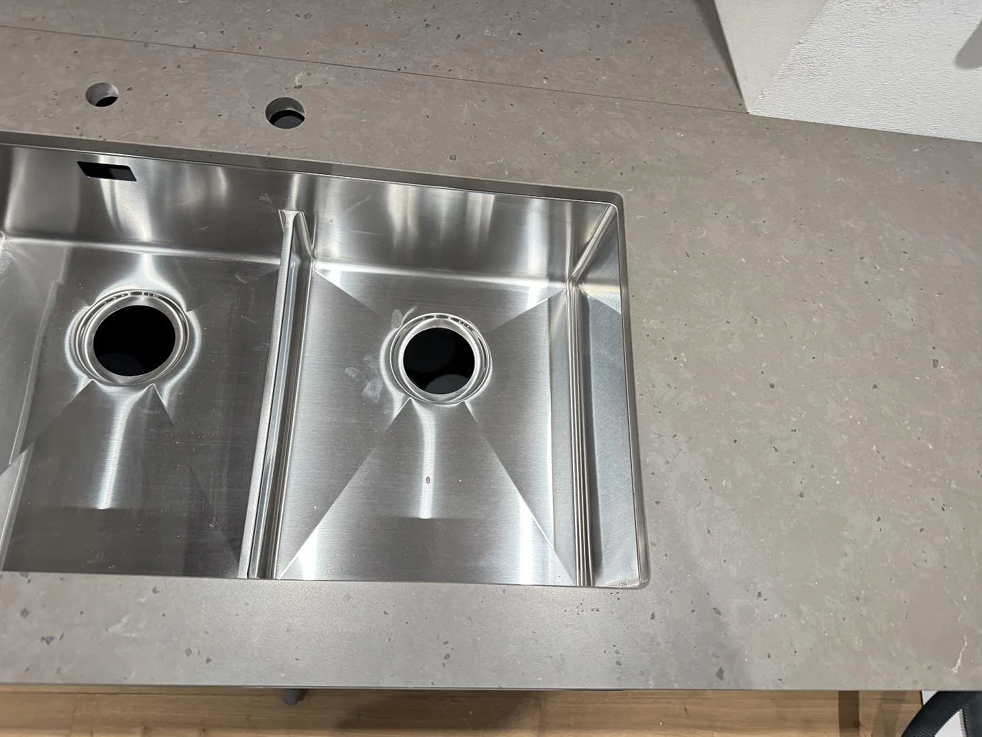 Køkkenbordplade i Silestone Brass relish, Barsebäck – billede 5