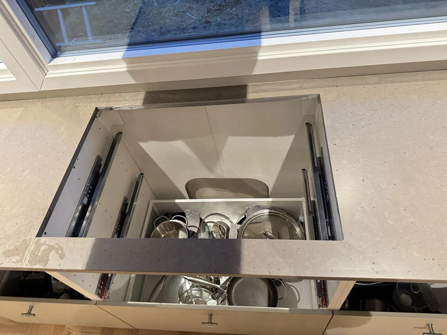 Køkkenbordplade i Silestone Brass relish, Bjärred – billede 8
