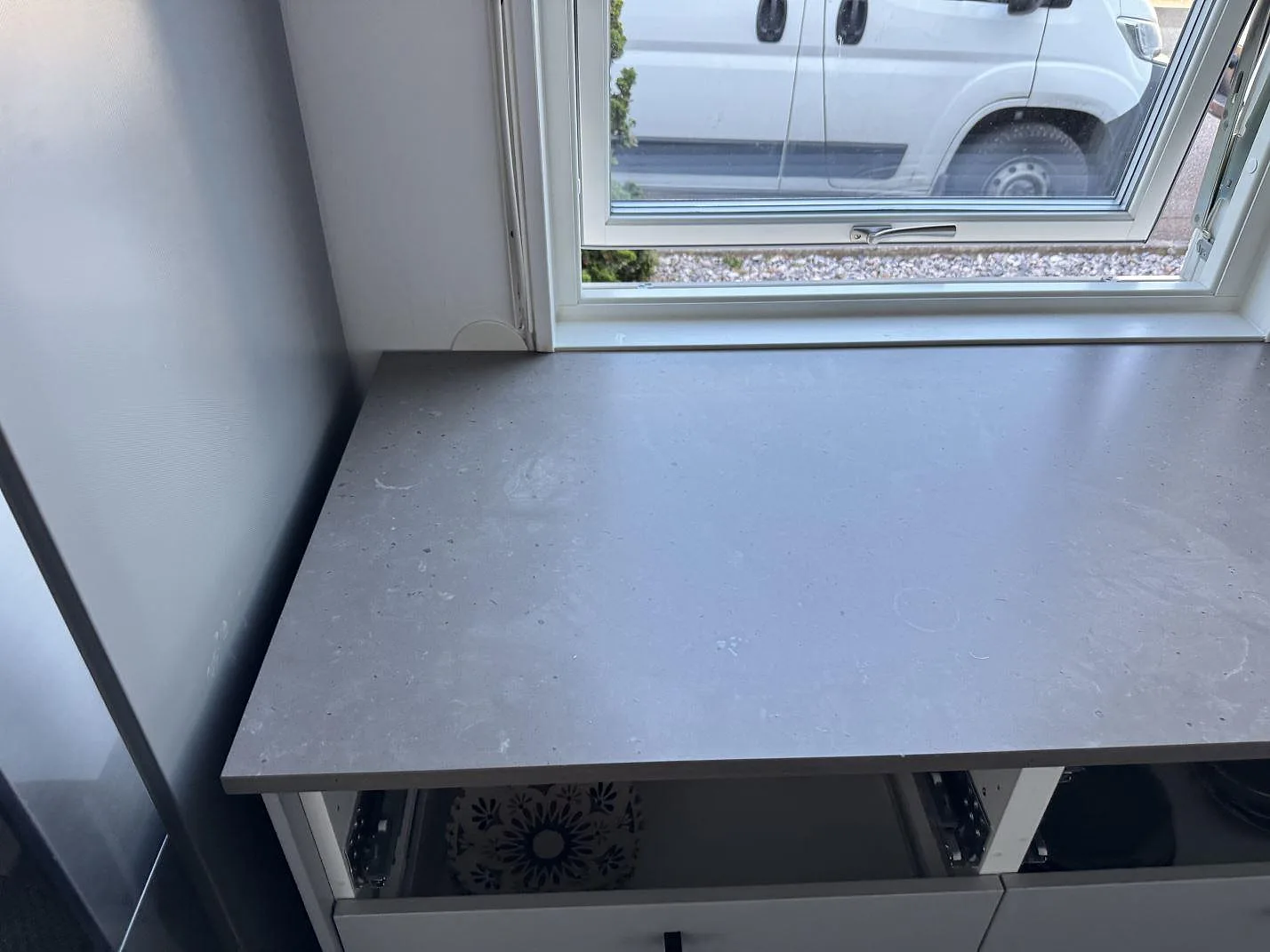 Køkkenbordplade i Silestone Brass relish, Bunkeflostrand – billede 8