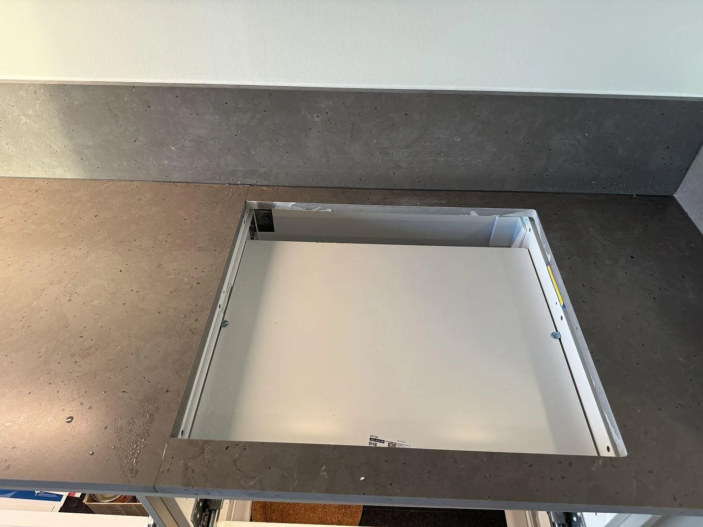 Køkkenbordplade i Silestone Brass relish, Göteborg – billede 4
