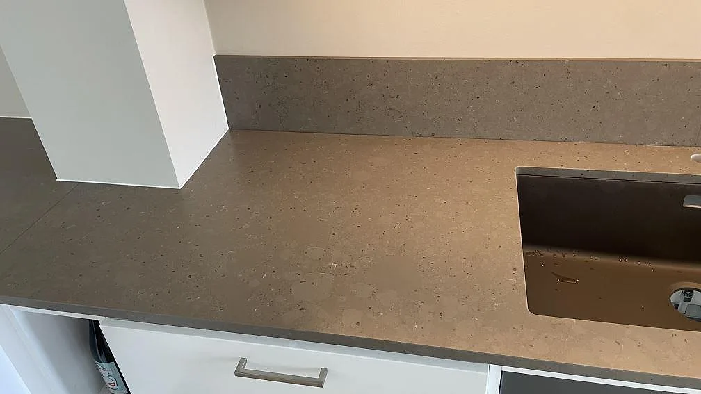 Køkkenbordplade i Silestone Brass relish, Hjärup – billede 4