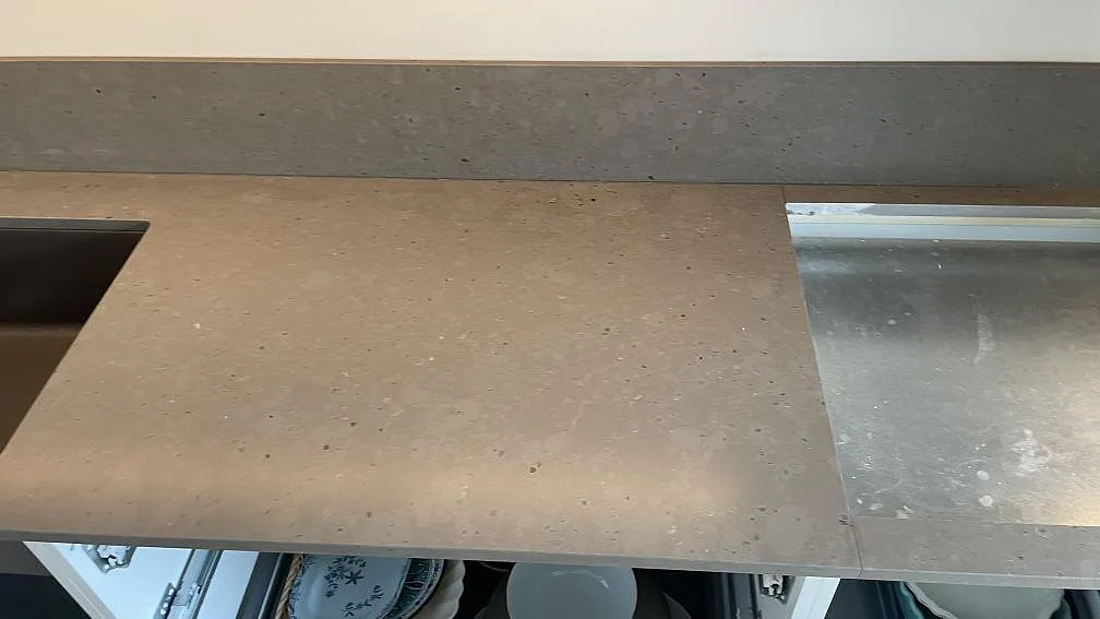 Køkkenbordplade i Silestone Brass relish, Hjärup – billede 6