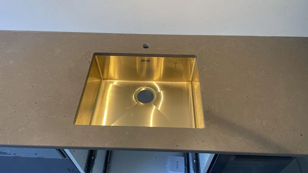 Køkkenbordplade i Silestone Brass relish, Hørsholm – billede 2