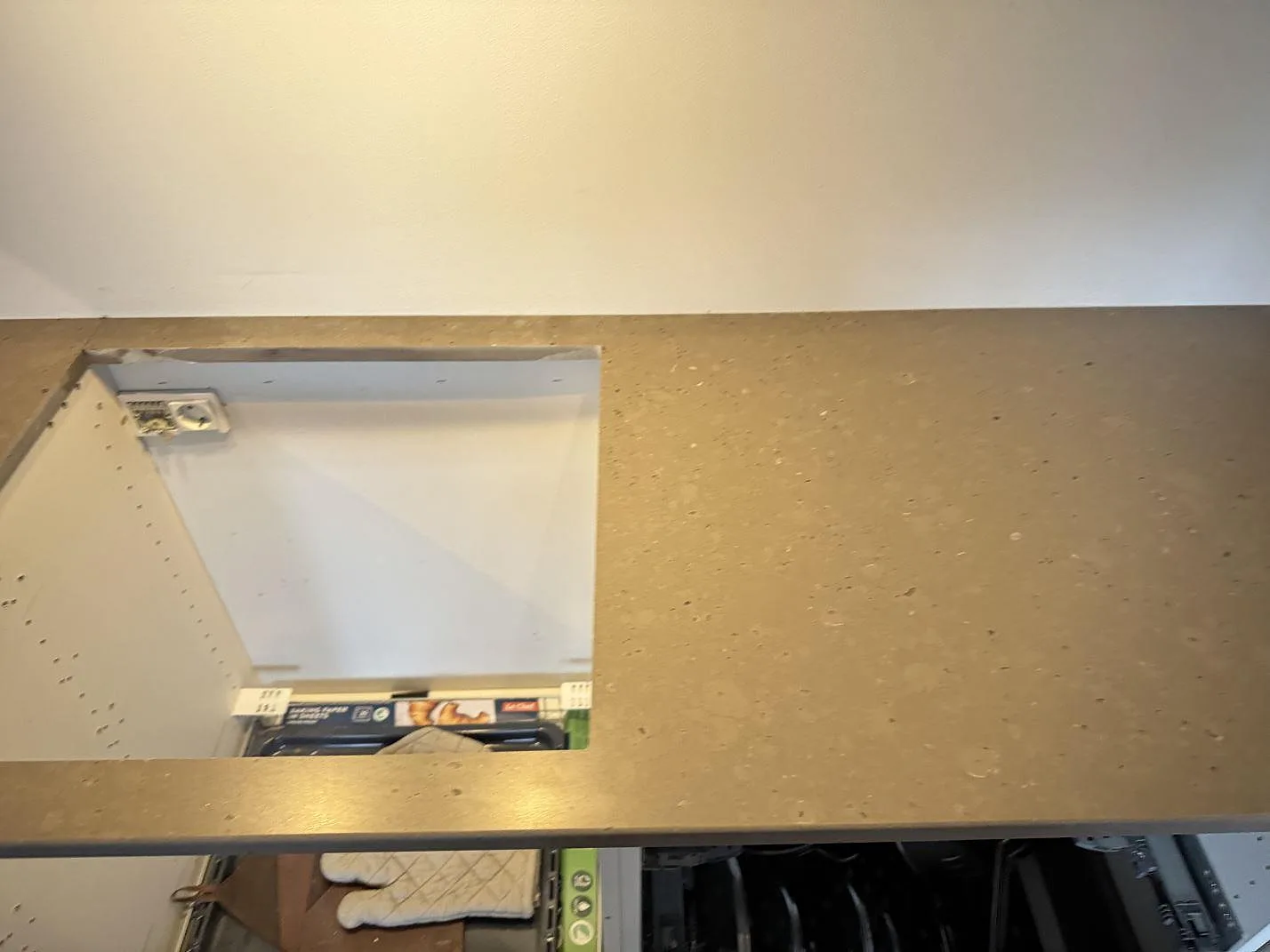 Køkkenbordplade i Silestone Brass relish, Klampenborg – billede 4